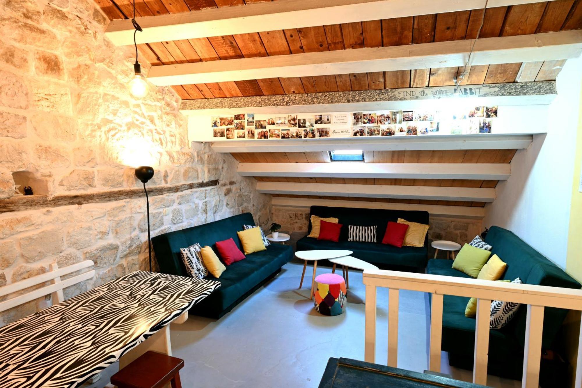 White Rabbit Hostel Hvar Town Exterior photo