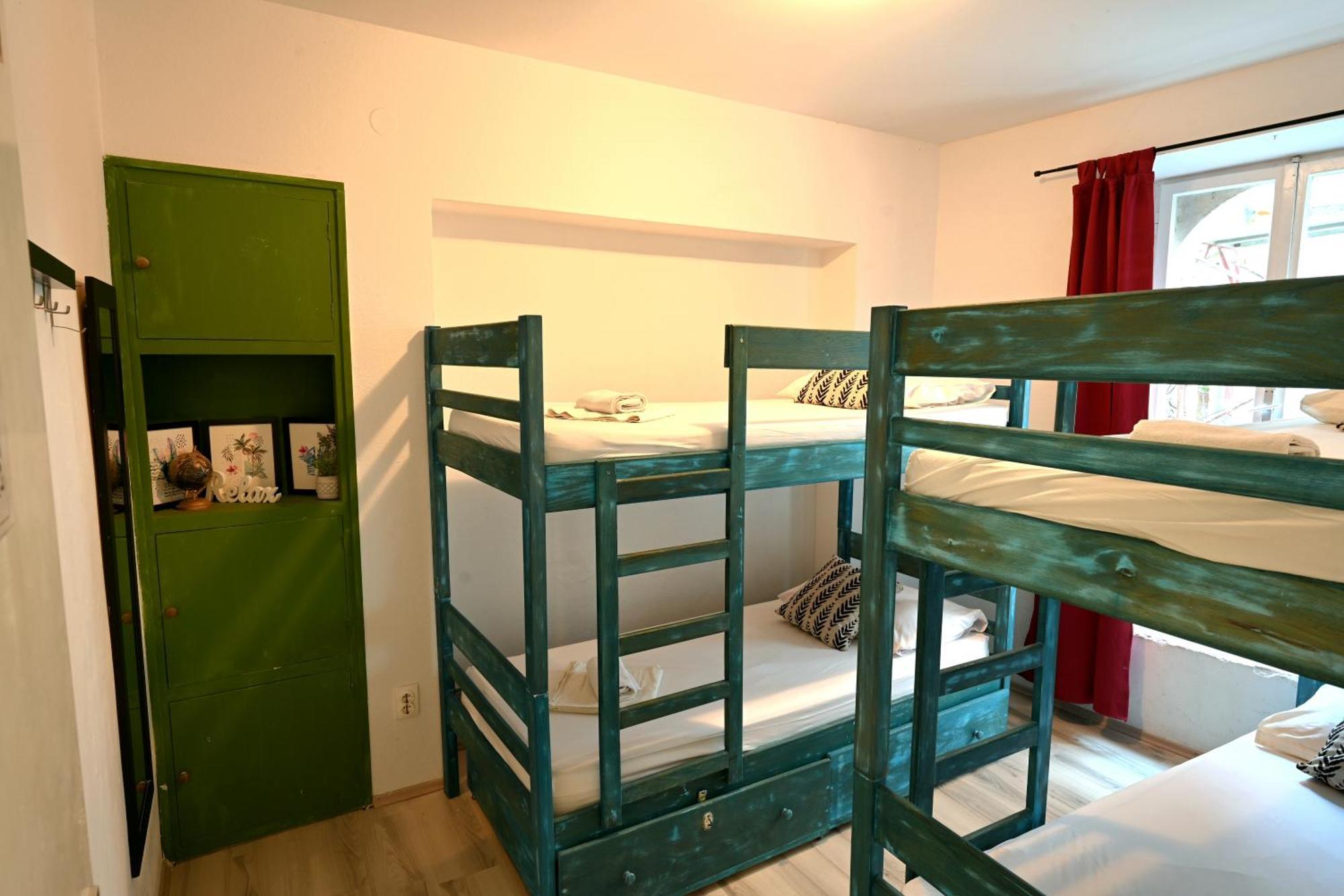 White Rabbit Hostel Hvar Town Exterior photo