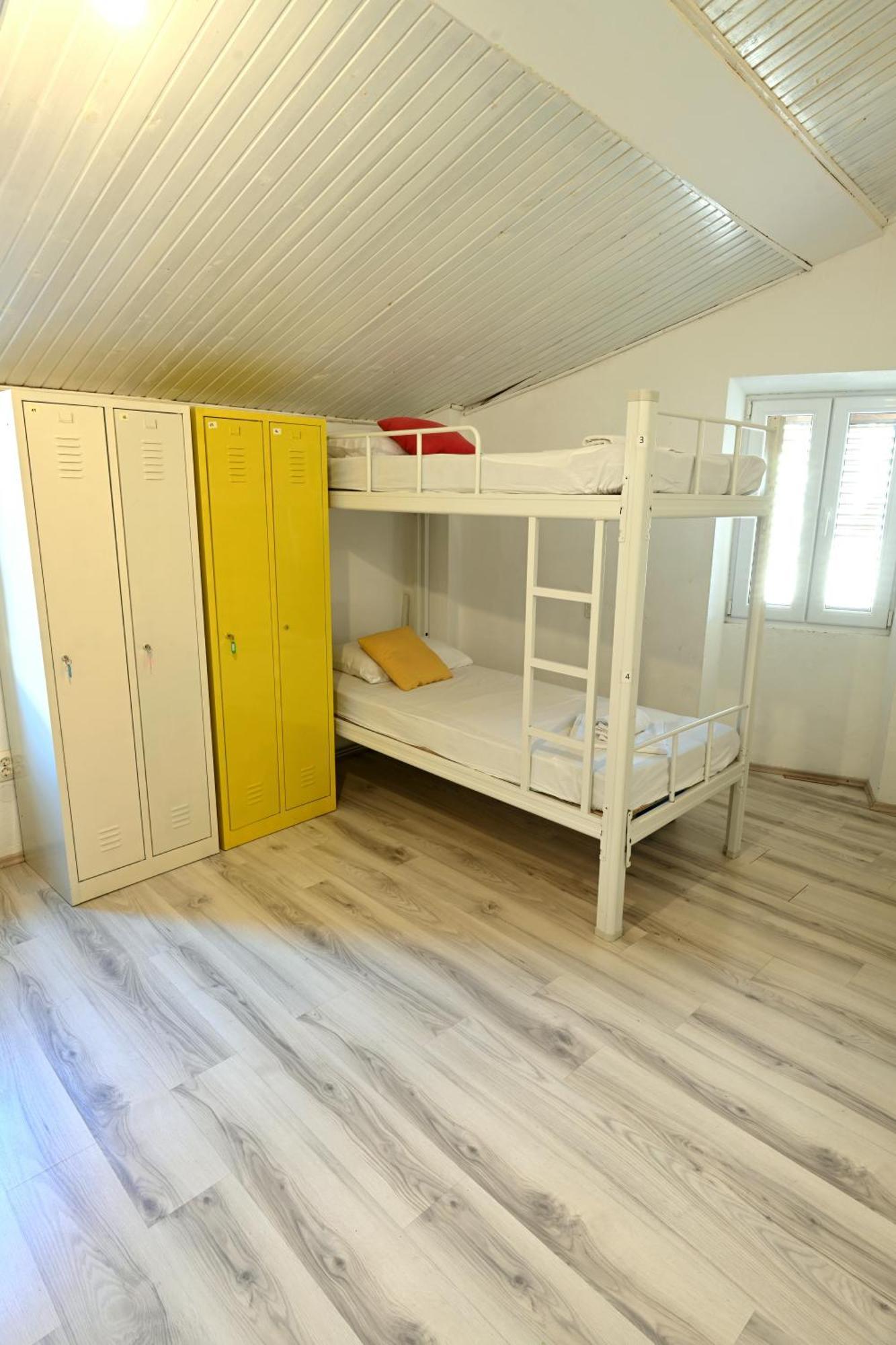 White Rabbit Hostel Hvar Town Exterior photo