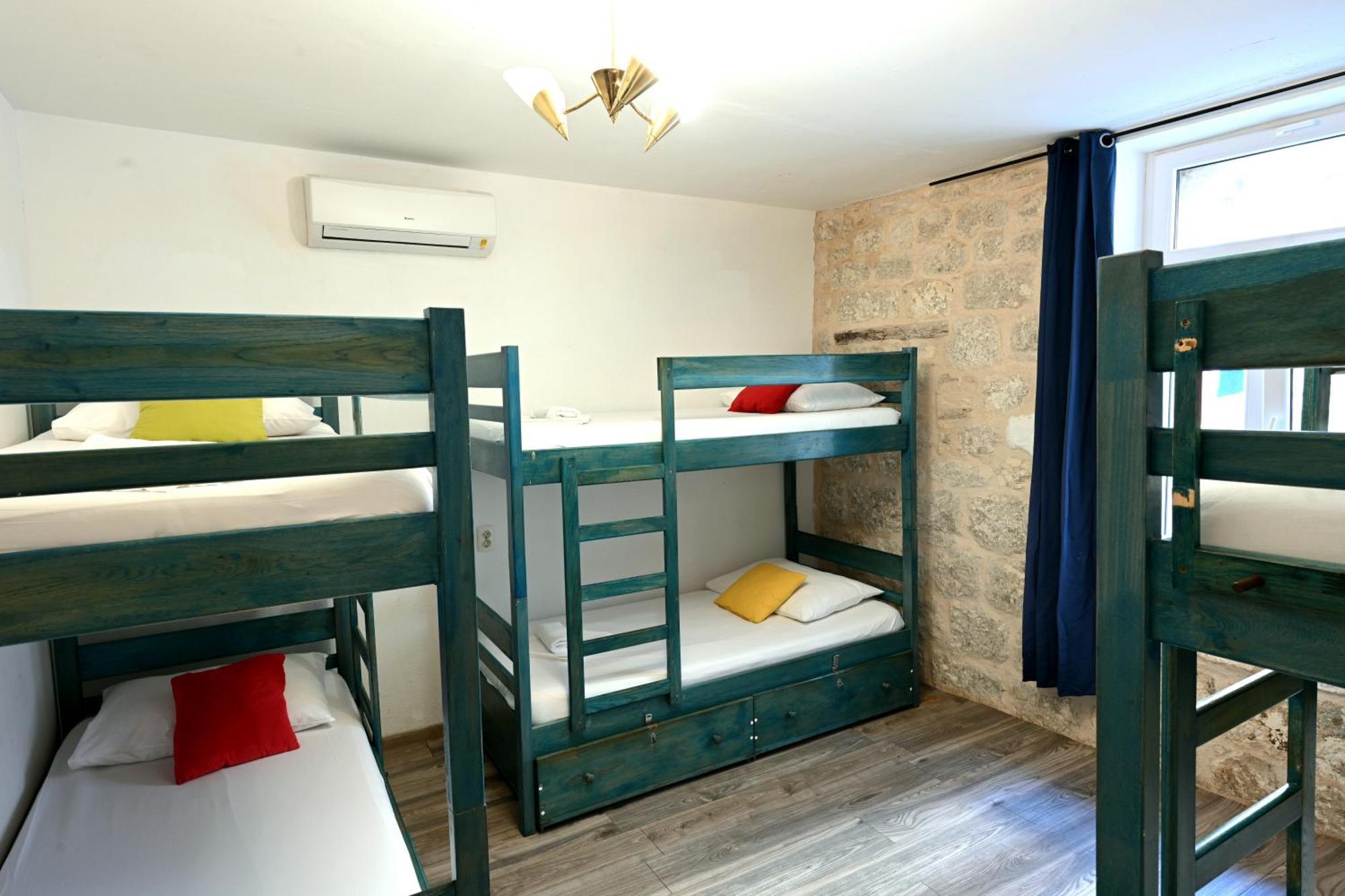 White Rabbit Hostel Hvar Town Exterior photo